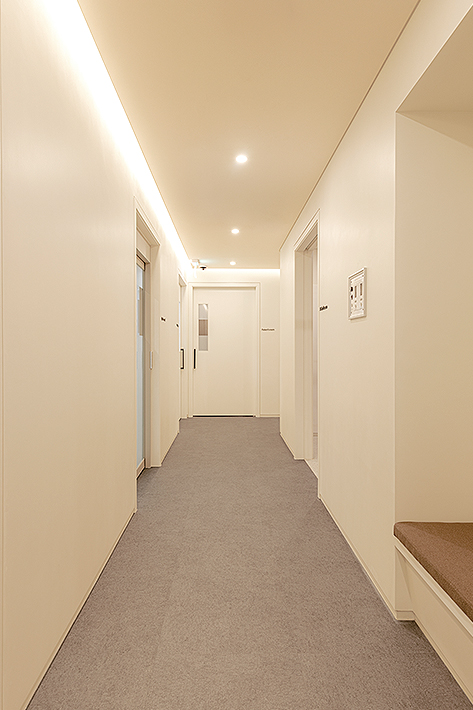 main_sec06_img15 리트머스성형외과 인테리어 이미지